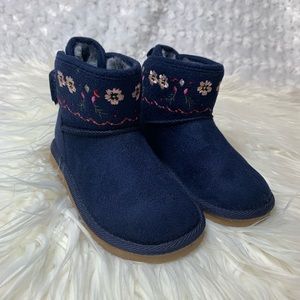 Carters navy blue size 7 toddler